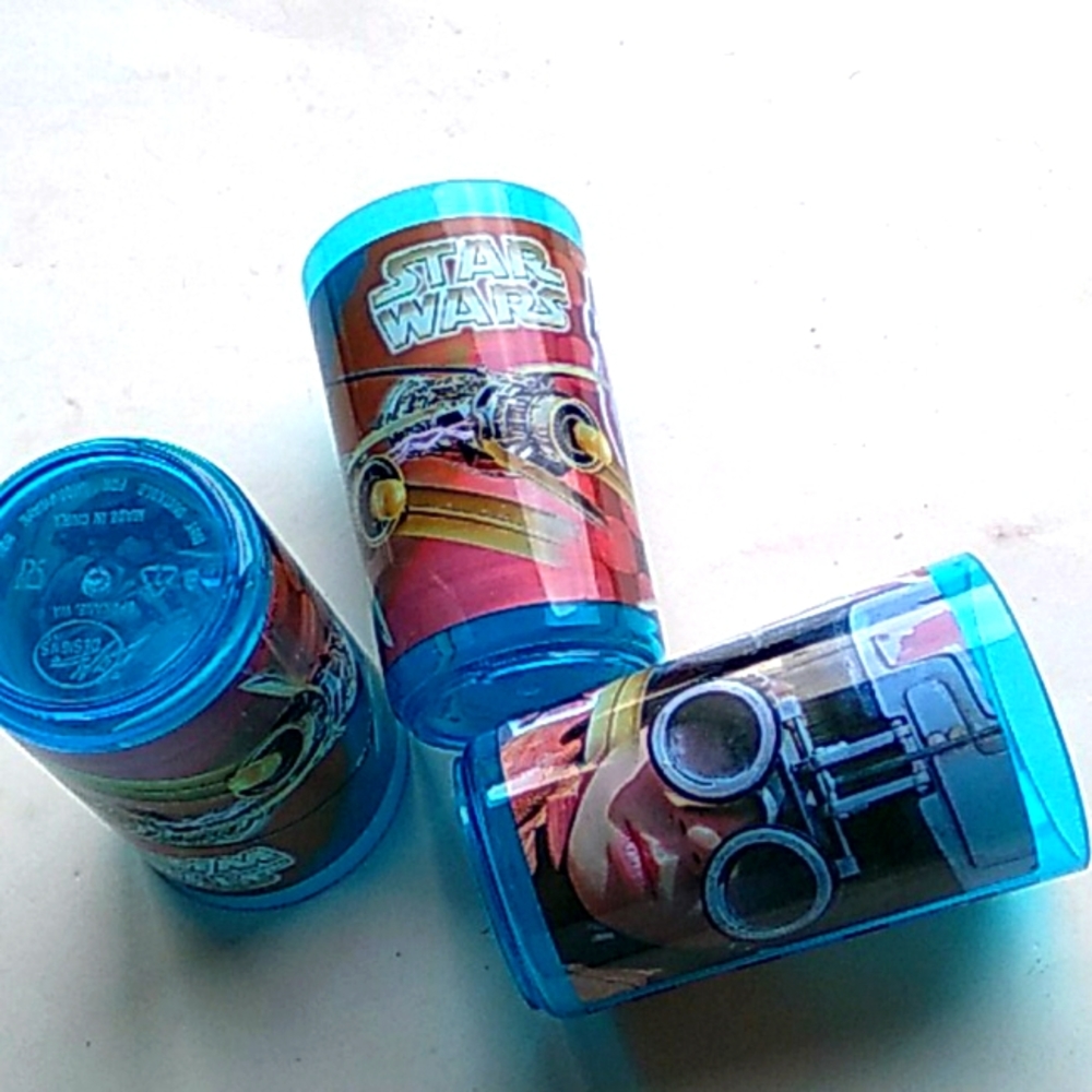 Star wars plastic cups - Picture 3 of 4